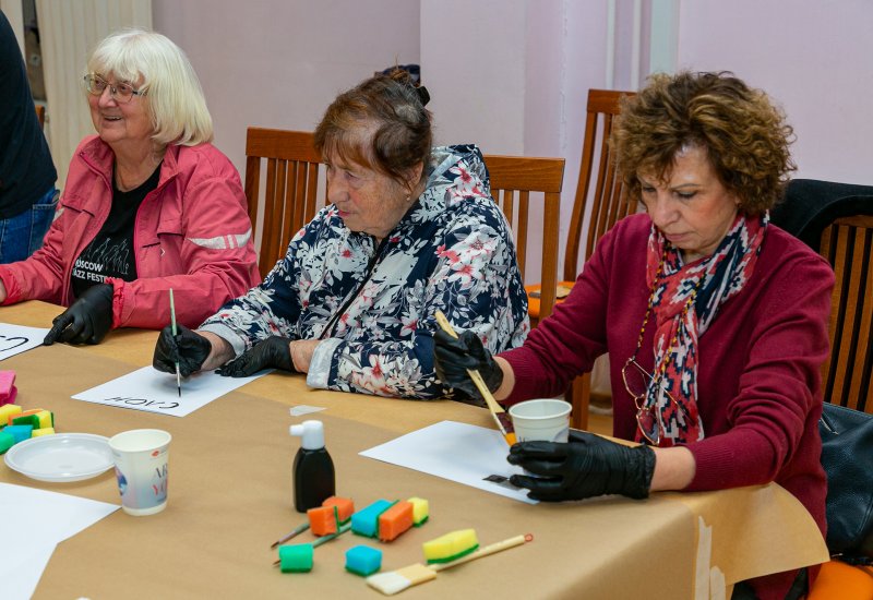 справа налево Купина Неля, Савельева Надежда, Некрасова Римма